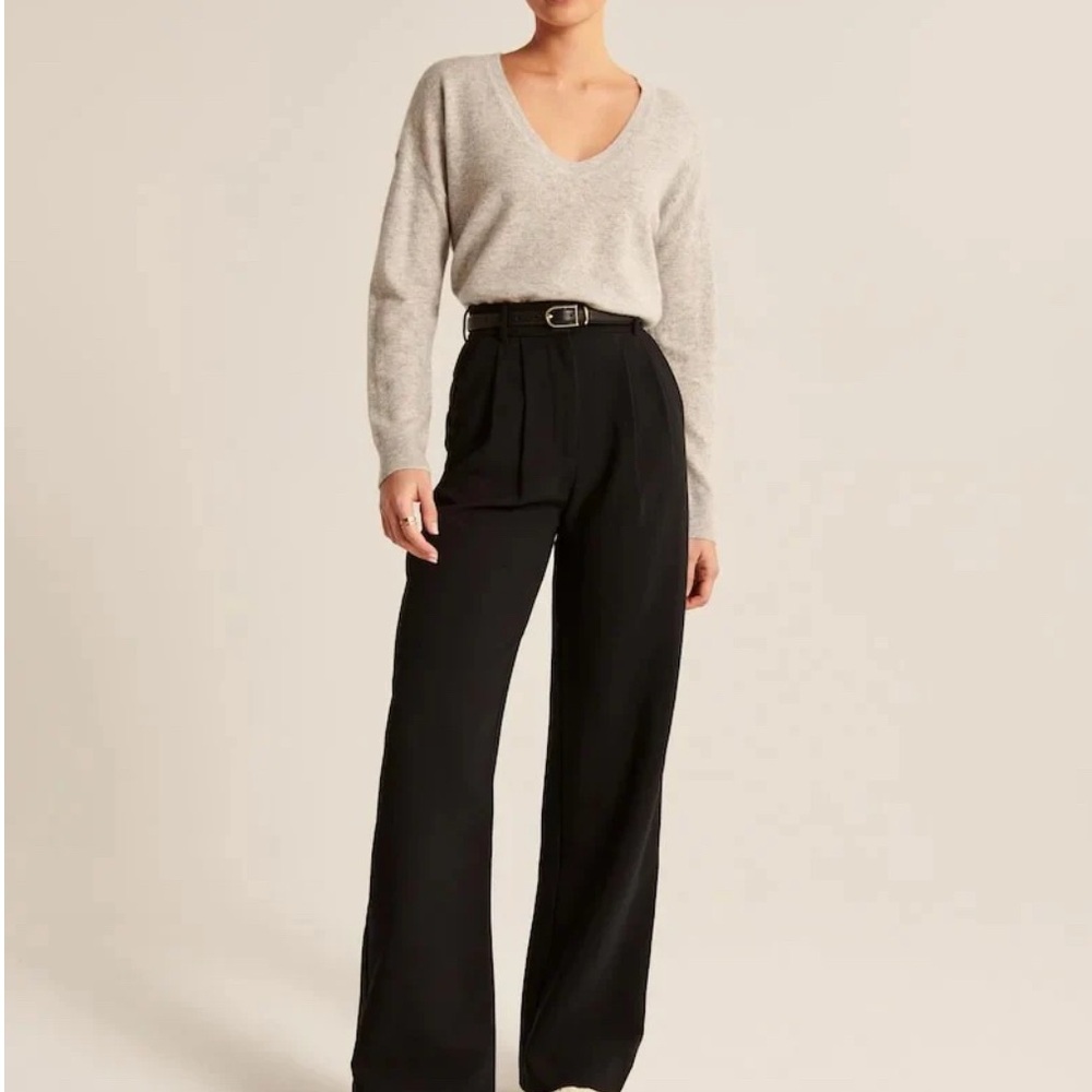 Chic Black Wide-Leg Women's Pants